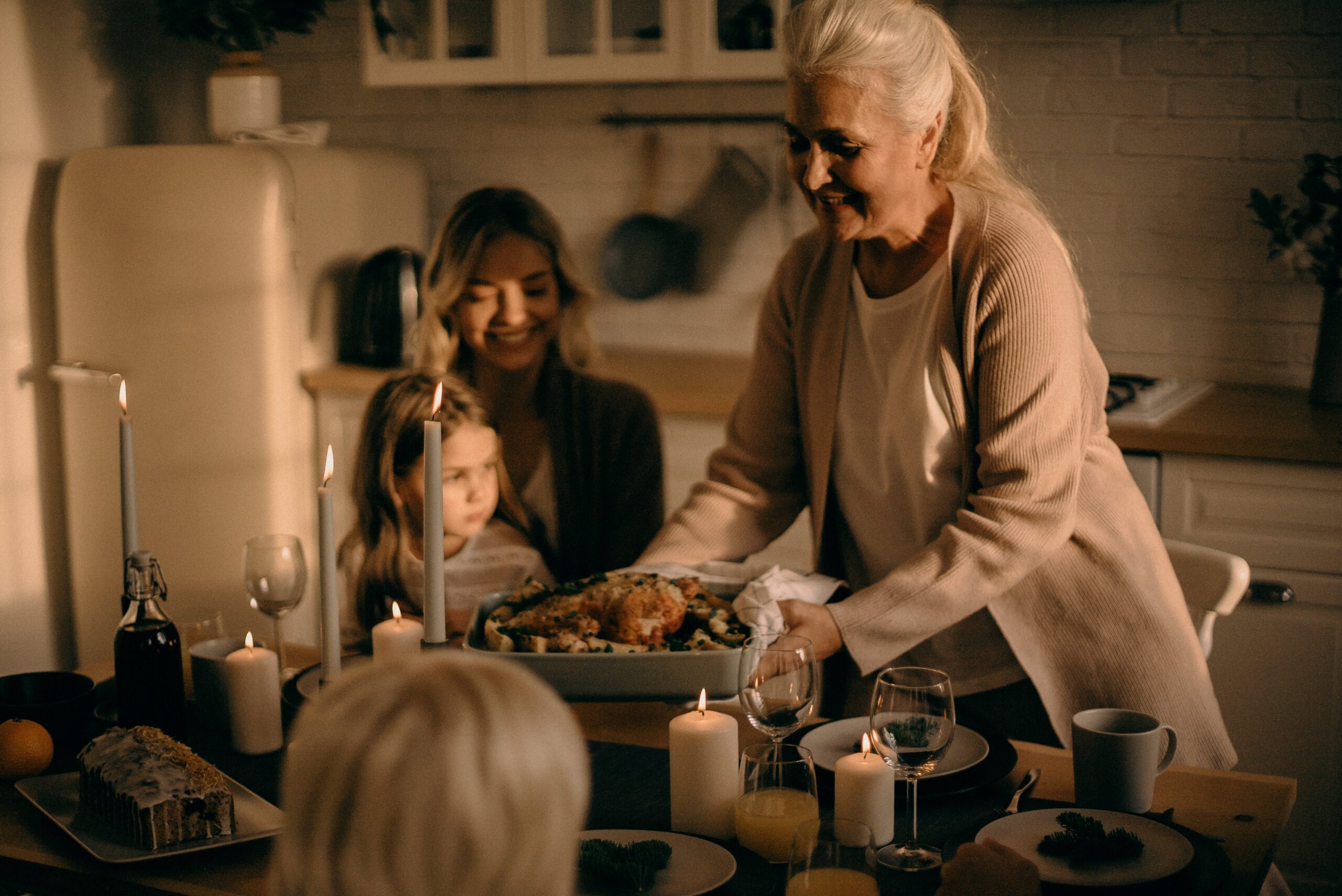 3 Tips For Navigating Family Dynamics During the Holidays